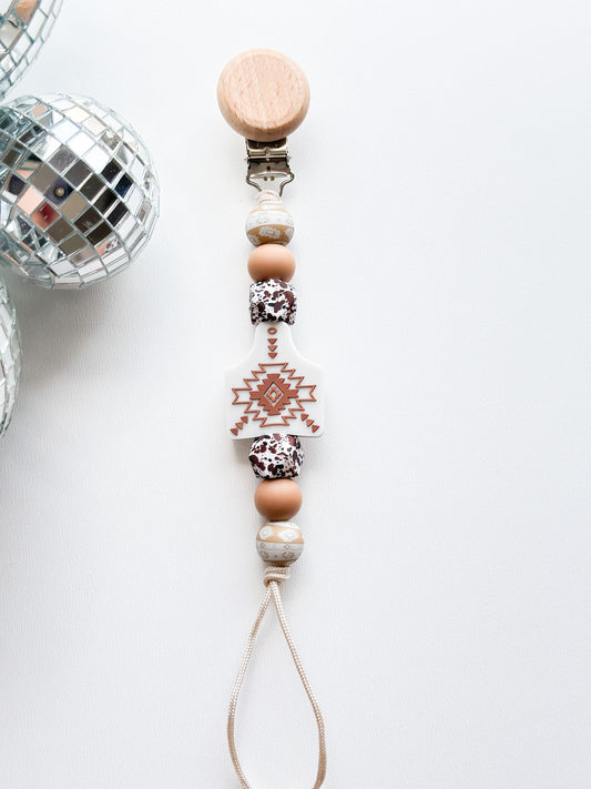 The Lonetree Pacifier Clip